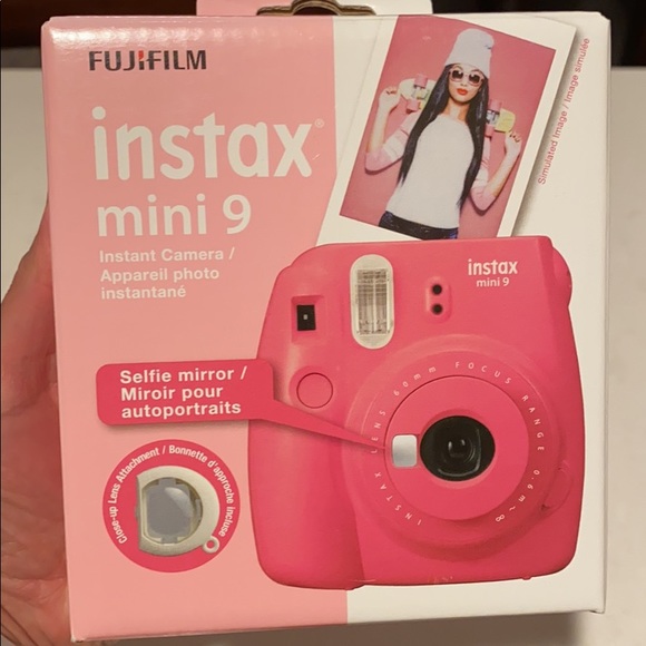 *SOLD* Instax Mini 9 + Twin Pack Film *NWT* - Picture 2 of 7